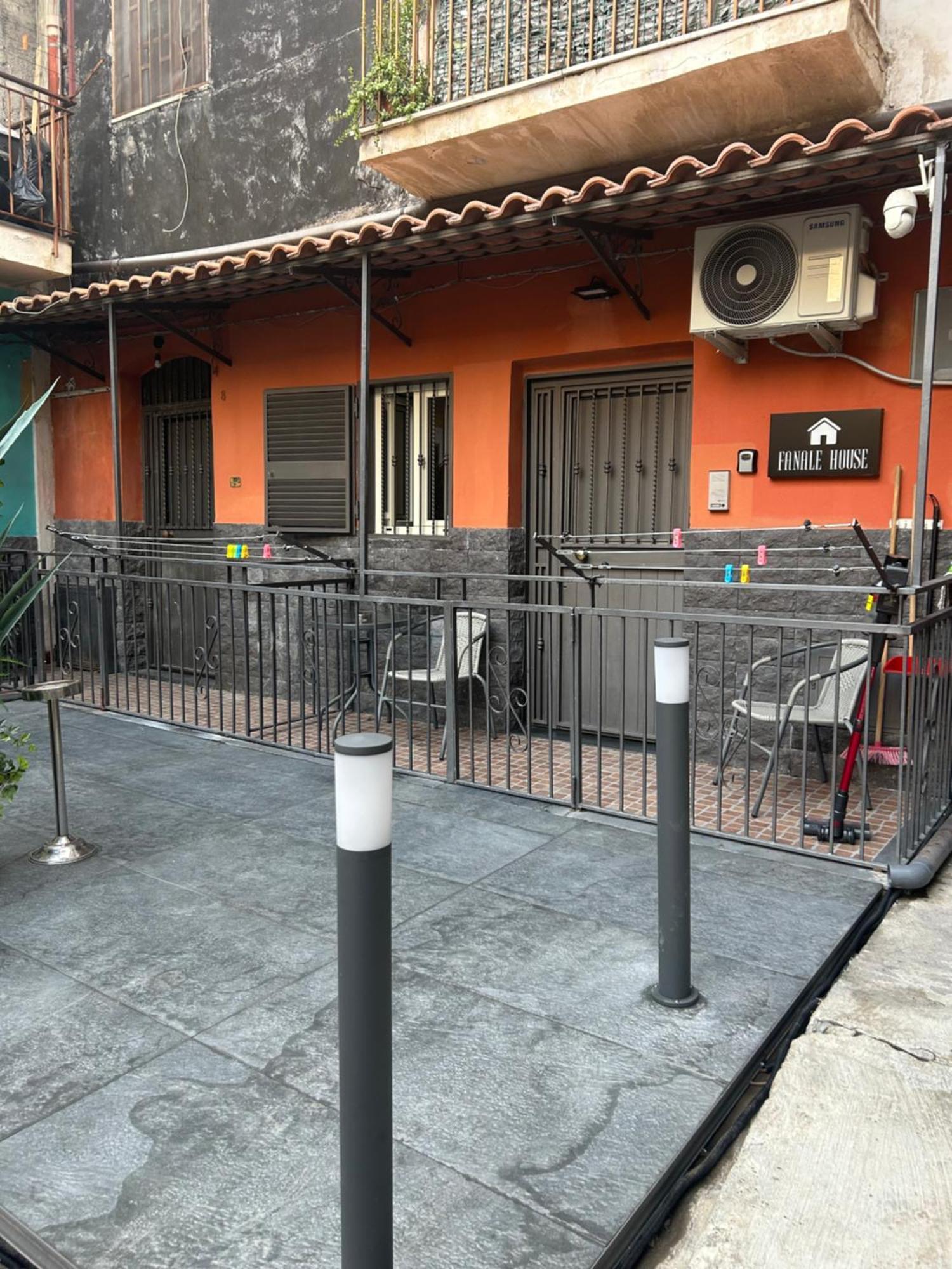 Fanale House Apartment Catania Exterior photo